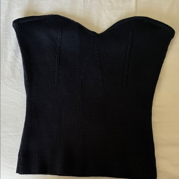 Elegant Navy Strapless Ribbed Crop Top - Picture 2 of 4